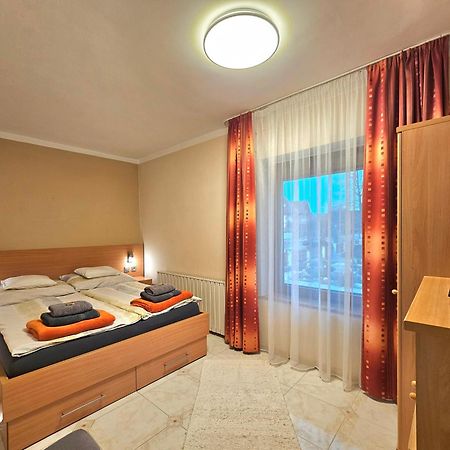 Apartman Siesta Buek - Buekfuerdo ภายนอก รูปภาพ