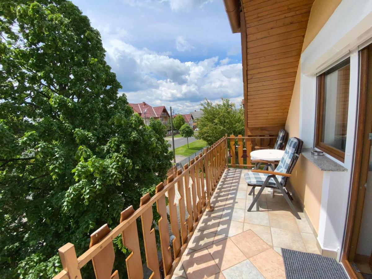 Apartman Siesta Buek - Buekfuerdo ภายนอก รูปภาพ