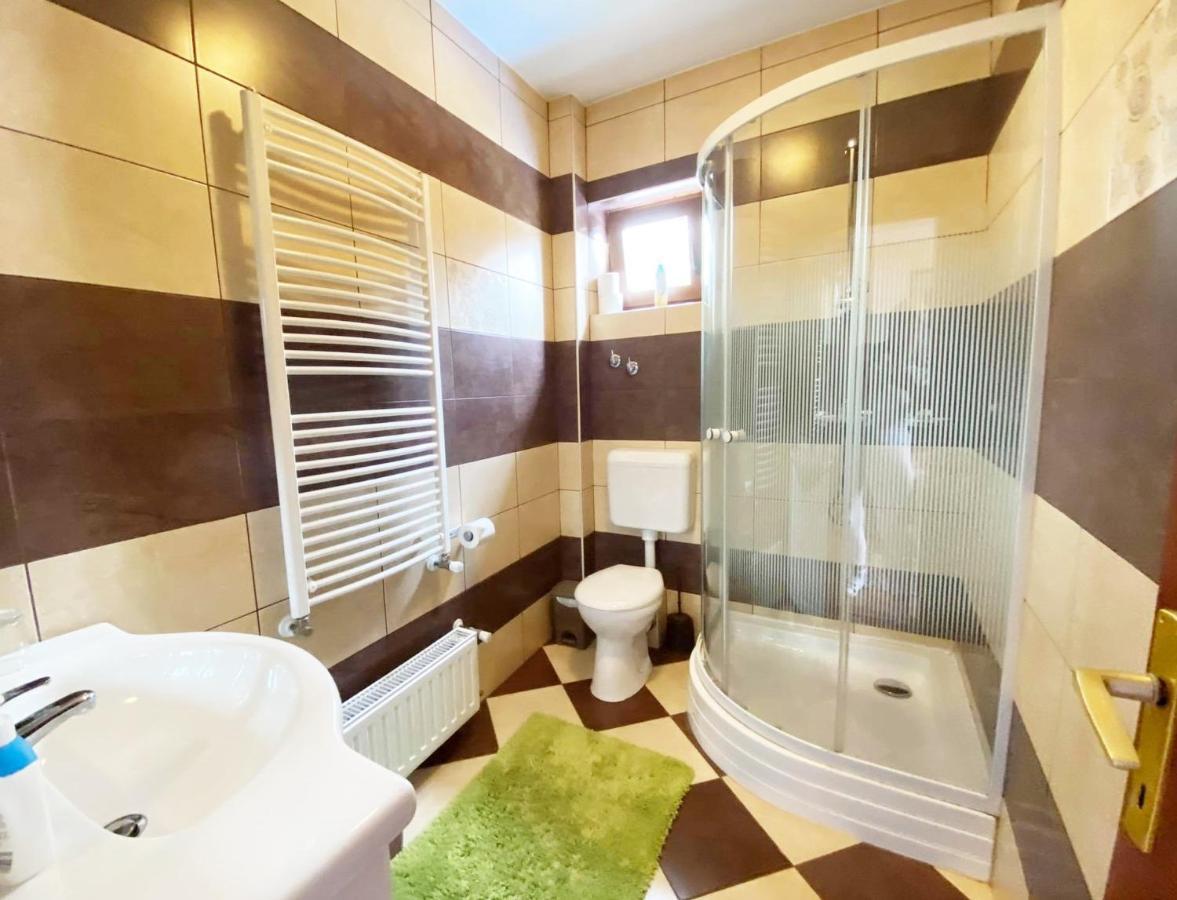 Apartman Siesta Buek - Buekfuerdo ภายนอก รูปภาพ
