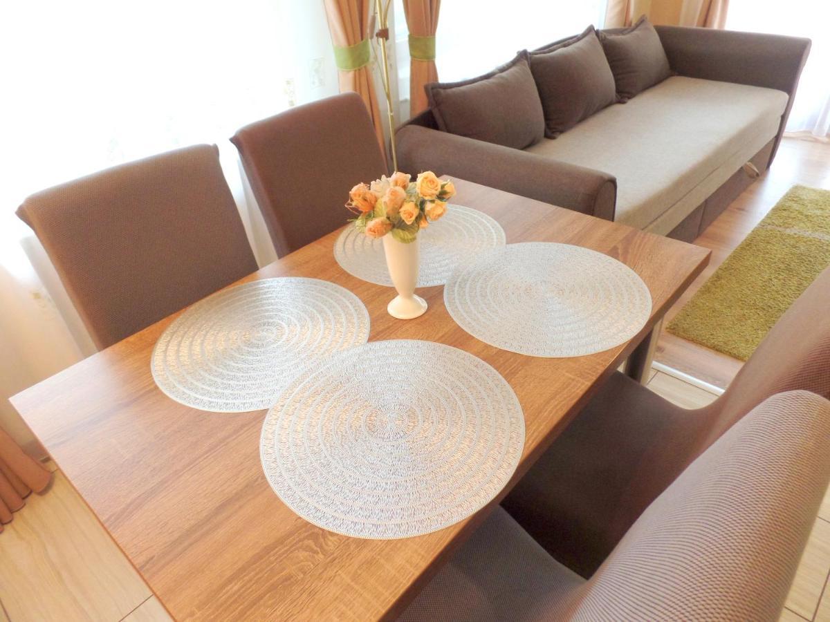 Apartman Siesta Buek - Buekfuerdo ภายนอก รูปภาพ